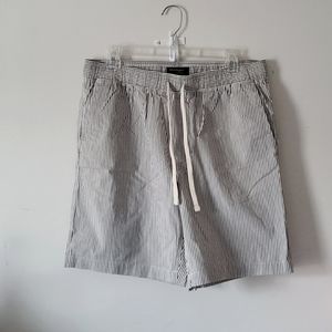 Banana Republic Women's Deck Shorts Size M